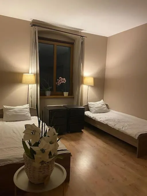 4 Pokoje - 86 M2 - 300 M Od Rynku Wroclaw
