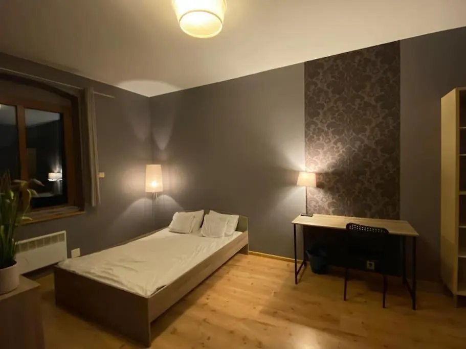 4 Pokoje - 86 M2 - 300 M Od Rynku Wroclaw
