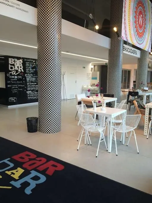 4 Pokoje - 86 M2 - 300 M Od Rynku Wroclaw